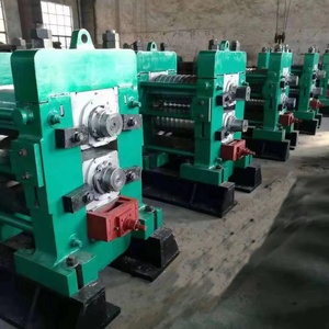 Moulin à grains électrique vertical à trois rouleaux d'<span class=keywords><strong>occasion</strong></span>, avec rouleaux de guidage - Product Image 4