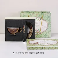 Ensemble de tasse et soucoupe à café et à thé de style américain rétro léger et luxueux à imprimé léopard avec poignée en céramique exquise