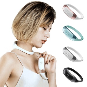 Nuevo Masajeador de Cuello Inteligente Neckology con Pulsaciones EMS, Compresa Caliente, Bluetooth Inalámbrico y Control por Aplicación - Product Image 1
