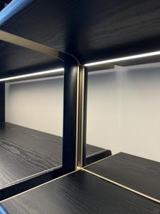 Estantería de Aluminio Personalizada con Estantes de Vidrio y Cajones de Madera Maciza, Librería de Aluminio y Madera Maciza, Venta al Por Mayor de Fábrica - Product Image 5