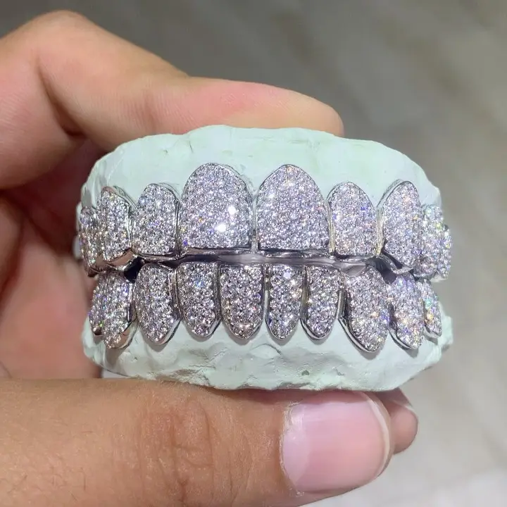 Luxurious Hip Hop Grillz Diamond Teeth honeycomb Setting 925 Sterling Sliver Custom Moissanite Grillz