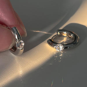 Boucles d'oreilles créoles rondes géométriques en zircon pour femmes et filles, style coréen minimaliste, boucles d'oreilles huggie punk, bijoux pour femmes, cadeau - Product Image 6