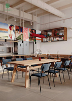 Design d'intérieur de restaurant sur le thème de l'art, plafond ouvert, bistro, salle à manger, bar, restauration commerciale