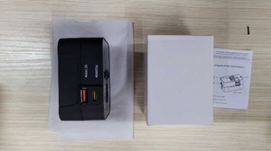 อะแดปเตอร์แปลงไฟฟ้าอเนกประสงค์ Maxfree Hot Sales 1 ช่อง USB-A + ช่อง Type-C สำหรับยุโรป ยูโร EU สหรัฐอเมริกา อังกฤษ ออสเตรเลีย - Product Image 2