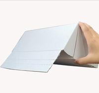 Boîte d'expédition personnalisée en carton ondulé blanc et brun, matériaux recyclés, avec fermeture éclair, ouverture facile, bande adhésive autocollante, finition mate