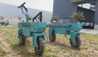 Platform Robot Pertanian Otonom Bertenaga Motor Listrik Navigasi GPS/RTK Pertanian Presisi 400kg Kustomisasi Ramah Lingkungan