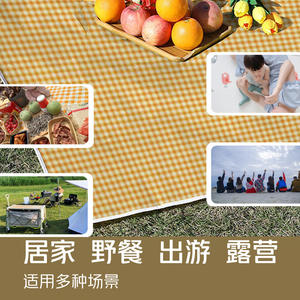 Tapis de pique-nique d'extérieur Fiery Fox pour 2 à 4 personnes, vert à carreaux, imperméable, en tissu Oxford épaissi, style sac à main, portable - Product Image 5