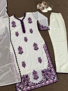 Robes pour femmes Costume droit en rayonne et coton avec Dupatta pour vêtements de fête de l'exportateur et du fabricant indiens - Product Image 2