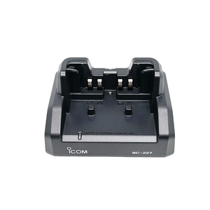 วิทยุสื่อสาร ICOM IC M85 แบบพกพา กันน้ำ มาตรฐาน IP67 กำลังส่ง 5 วัตต์ สำหรับใช้งานทางทะเล  แบบลอยน้ำได้  วิทยุสื่อสารสองทาง  รองรับคลื่นความถี่ 136-174MHz สำหรับใช้งานบนบก - Product Image 5