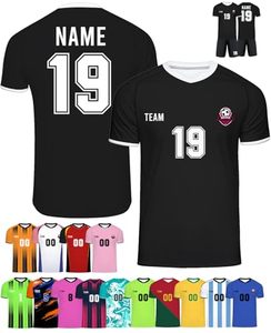 เสื้อฟุตบอลแบบซับลิเมชั่นสั่งทำพิเศษ คอวี แขนสั้น แห้งเร็ว ผลิตจากโพลีเอสเตอร์ ชุดทีมสำหรับผู้ใหญ่ ใช้ได้ทุกฤดูกาล - Product Image 4