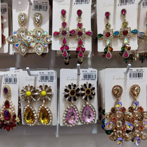 Pendientes Variados, Estilo Chunky, de Cristal, Coloridos, Joyería de Bisutería - Product Image 5