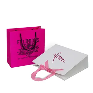 Wholesale Luxury Gift Bags Private Label Custom White Gold Shopping Bags Clothing Paper Bag With Handle