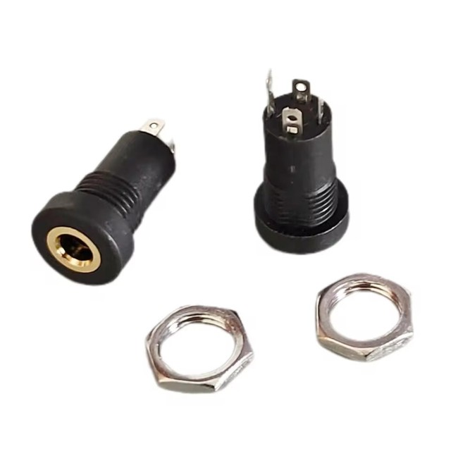 PJ392A 3.5mm Stereo Audio Jack Socket 3/4 Pole Solder Panel Mount with Nut Female Headphone Connector