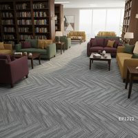 Dalles de moquette modulaires emboîtables pour bureaux ouverts, espaces de vie, couloirs – Découpe libre, ajustement personnalisé