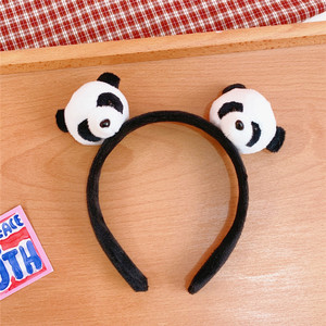 Adorno de Dibujos Animados Tschick, Diadema con un Lindo Panda, Broche de Panda, Muñeca Acostada, Accesorios para Bolsos, para Mujer - Product Image 6