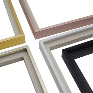 Luz Luxo Photo Frames Metal escovado com ranhuras Estilo simples Picture Frames Mirror Frame Lines ou Decorative Strip
