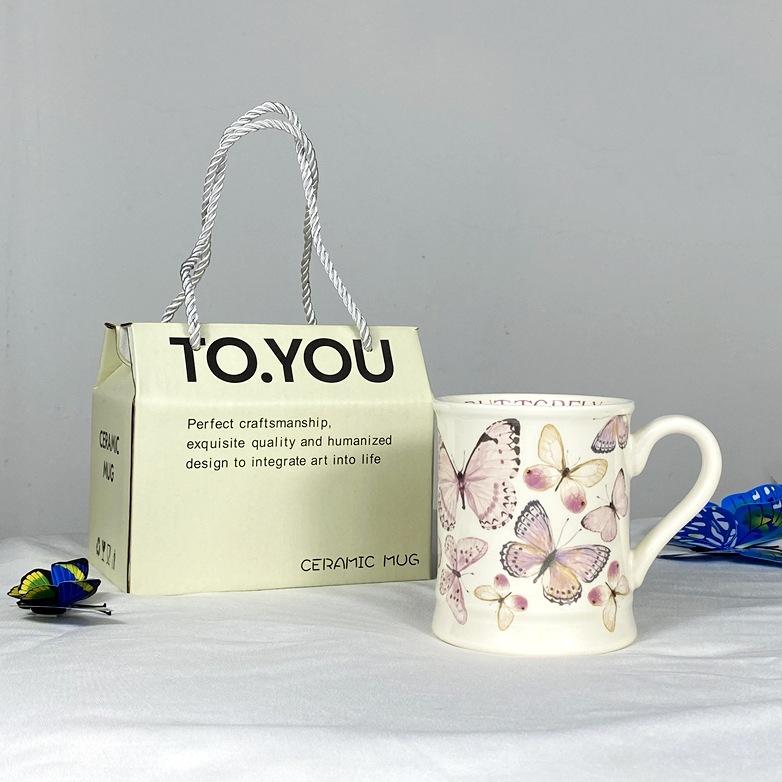 [Souvenir] Tasse papillon rose