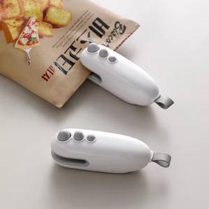 Máquina Selladora de Bolsas Portátil Mini, Sellador de Alimentos con Clip, Utensilio de Cocina para Bolsas de Snacks, Accesorios para el Hogar - Product Image 5