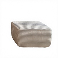 Pouf modulaire rembourré en tissu pour usage commercial - Conception sectionnelle durable et confortable