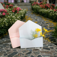 Fabricant de gros Boîte d'emballage en papier de carton de luxe de type enveloppe pliée Style floral pour les célébrations d'anniversaire