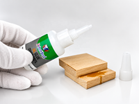 Usine directe 20g colle huileuse haute densité Super cyanoacrylate adhésif en cuir meubles métal caoutchouc applications de marque privée