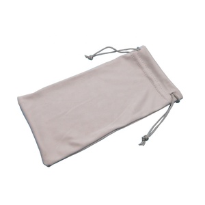 Großhandel Bedruckte Mikrofaser-Brillentasche mit Kordelzug und Stoffeinlage für Sonnenbrillen und Korrekturbrillen - Product Image 2