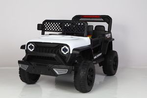 Auto Eléctrico para Niños de 1 a 6 Años, Vehículo Infantil de 4 Ruedas con Cargador, Multicolor, Regalo para Niños y Niñas - Product Image 4