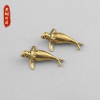 Figurine vintage en laiton massif, mini lion de mer, statue d'animal antique rétro, presse-papiers de bureau, ornement décoratif pour théière