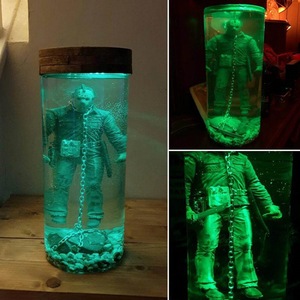 Lámpara de Resina con Figura de Personaje de Película de <span class=keywords><strong>Terror</strong></span>, Lámpara de <span class=keywords><strong>Agua</strong></span> Coleccionable de Jason Voorhees para Decoración del Hogar - Product Image 5