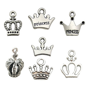 Antique <b>Silver</b> Alloy <b>Crown</b> Pendant Mixed Shapes For DIY Jewelry Accessories - Product Image 5