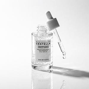 SKIN1004 มาดากัสการ์ เซนเทลล่า โทน ไบรท์เทนนิ่ง แคปซูล แอมพูล 50 มล. เซรั่มบำรุงผิว - Product Image 1