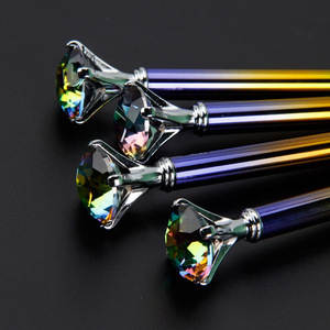 Bolígrafos Metálicos con Diamantes Grandes, Diferentes Colores, Ancho de Escritura de 1.0 mm - Product Image 4