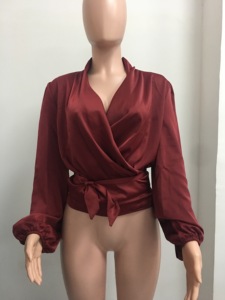 เสื้อคลุมผ้าซาตินสำหรับผู้หญิง - เสื้อเชิ้ตแฟชั่นคอวีผูกเอวแขนยาว - Product Image 5