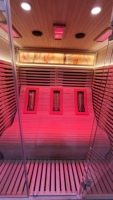 Sauna Hemlock WiFi Modern Mewah untuk Luar Ruangan, 3-4 Orang, Sauna Uap Kering Inframerah dengan Kursi Santai dan Dinding Garam untuk Terapi di Rumah