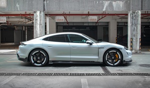 Ali di carbonio a secco per autoveicoli di alta qualità adatte per spoiler in fibra di carbonio <span class=keywords><strong>Porsche</strong></span> <span class=keywords><strong>Taycan</strong></span> - Product Image 2