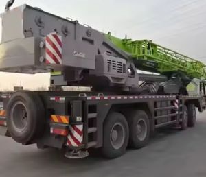 Zoomlion เครนรถบรรทุกแบบยืดหดได้สำหรับวิศวกรรม50ตันปั๊มมอเตอร์แบบมือสอง - Product Image 3