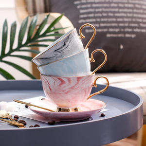 Ensemble tasse et soucoupe en céramique marbrée style nordique simple, vente en gros pour le thé anglais de l'après-midi, tasse et soucoupe romantiques pour couple - Product Image 5