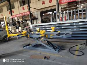 Équipement <span class=keywords><strong>de</strong></span> réparation <span class=keywords><strong>de</strong></span> <span class=keywords><strong>carrosserie</strong></span> automobile UL-300, redresseur <span class=keywords><strong>de</strong></span> châssis avec <span class=keywords><strong>banc</strong></span> <span class=keywords><strong>de</strong></span> redressement <span class=keywords><strong>de</strong></span> cadre en acier et tours <span class=keywords><strong>de</strong></span> traction - Product Image 4