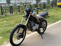 Moto d'aventure pour adultes Old School Tricker XG250, monocylindre refroidi par air, jantes à rayons, selle confortable