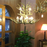 Lustre Rétro Pastoral Américain en Forme de Bois de Cerf pour Salon, Restaurant, Gîte, Cabane – Lampes Suspendues Décoratives en Résine en Forme de Corne de Cerf