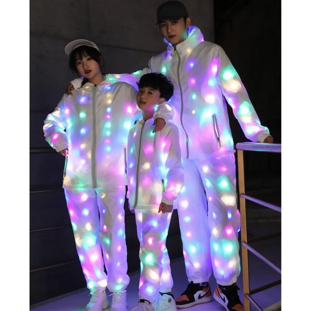 男性と女性のためのセット発光服カラフルな照明コスチュームLEDフラッシュダンスウェアの卸売LEDダンスウェア