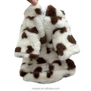 डेयरी गाय के साथ शानदार शीतकालीन नकली फर कुत्ते का कोट, लोकप्रिय पालतू वस्त्र हल्के धोने योग्य और फोल्डेबल - Product Image 5