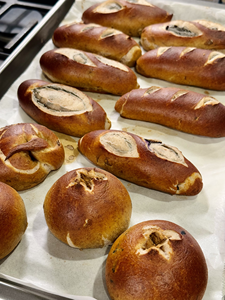 Ligne de production automatique de bretzels et de pains au levain Longyu, machine de <span class=keywords><strong>boulangerie</strong></span> multi-formes - Product Image 2