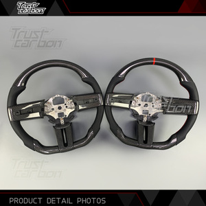 Volante de Fibra de Carbono Real Clásico Personalizado para <span class=keywords><strong>Ford</strong></span> <span class=keywords><strong>Mustang</strong></span> Quinta Generación Serie S197 <span class=keywords><strong>2005</strong></span>-2014 GT Coupé GT500 <span class=keywords><strong>Shelby</strong></span> - Product Image 3