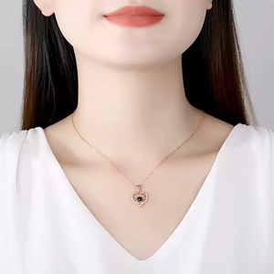Collar con Proyección para Mujer, 100 <span class=keywords><strong>Idiomas</strong></span>, <span class=keywords><strong>Te</strong></span> Amo, Cadena de Bambú con Forma de Corazón, Regalo Conmemorativo - Product Image 3