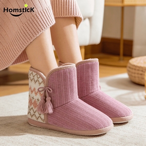 Chaussons douillets pour femmes en velours côtelé tricoté jacquard avec pompon, doublure chaude en peluche antidérapante pour usage domestique - Product Image 1