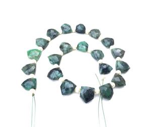 ลูกปัดทรงห้าเหลี่ยมเพชรพลอยมรกตสีเขียวธรรมชาติ1เส้นลูกปัด Briolette แบบ DIY ขายส่ง - Product Image 1