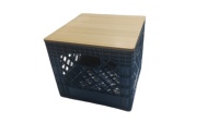 Caisse à lait en plastique durable empilable et dépliable de 16qt avec poignées faciles à saisir et couvercle en bois pour organiser les outils, les livres et les boissons