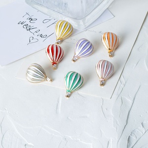 Épingle de revers en métal pour ballons à Air chaud, personnalisée, fabrication d'usine, pour cadeaux - Product Image 1