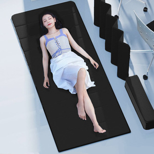 Tapis de couchage de bureau rectangulaire pliable portable en mousse noire pour la sieste à la maison ou en extérieur - Product Image 2